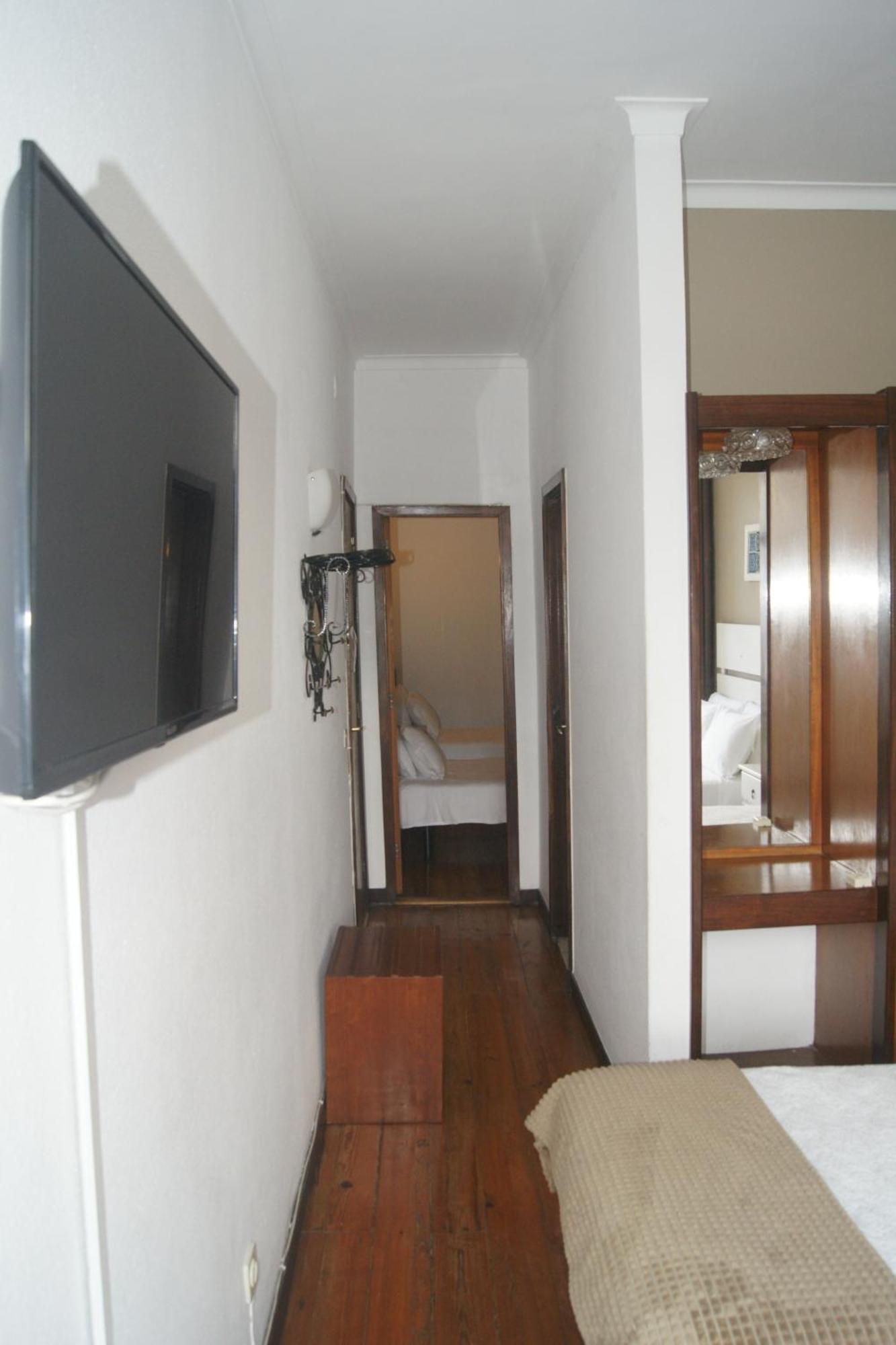 Hotel Chique Aliados OOporto Exteriör bild